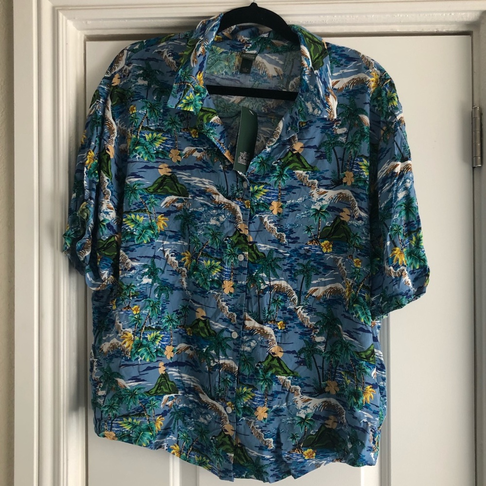 Wild Fable x Target Hawaiian shirt 🌺
